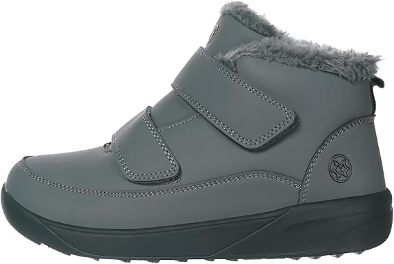 Nordren winter boots for men showing sturdy profiled outsole