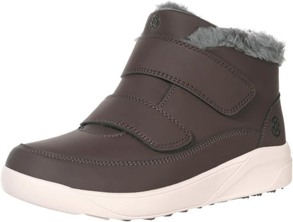 Front view of men's closed round toe winter ankle boots