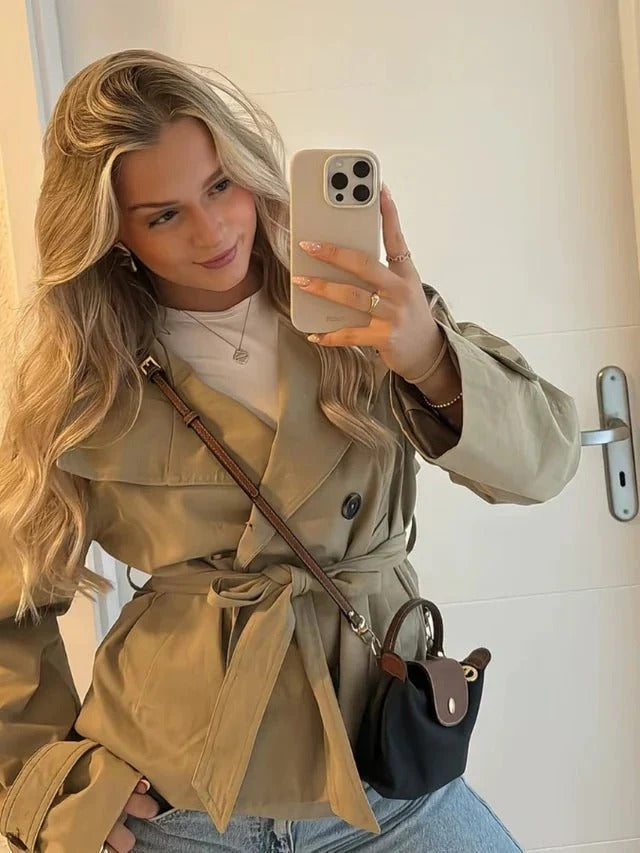Classic women's trench jacket with removable self-tie belt and long sleeves in khaki
