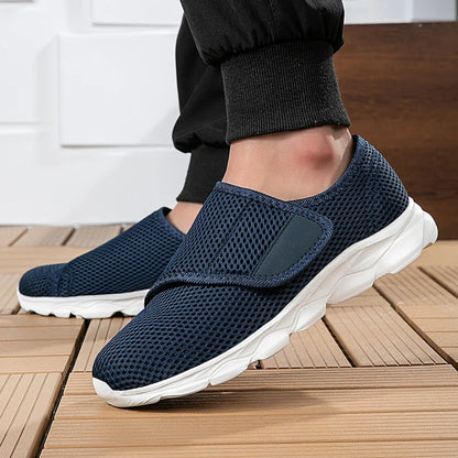Wide-fit orthopedic shoe for everyday casual walking
