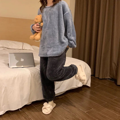 Long-sleeve fleece pyjama top for women — cosy homewear