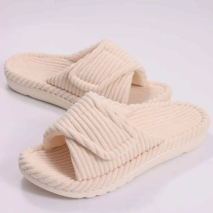 Four-season women's cotton and faux fur open-toe slippers, pair shot