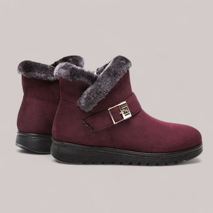 High-density foam insole detail of women's orthopedic winter boots