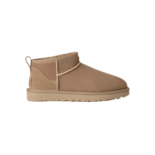 Women's sheepskin mini boots in chestnut with low 9cm shaft