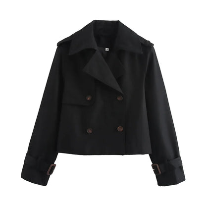 Brown vintage-inspired crop jacket – versatile layering piece for modern wardrobes